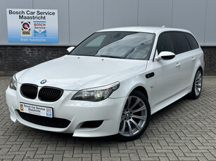 BMW 5 Serie Touring M5 Drivers package- Full service history- One of 803 and only 61 in white-