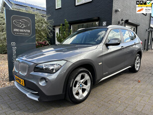 BMW X1 SDrive18i Executive Dealer Onderhouden!