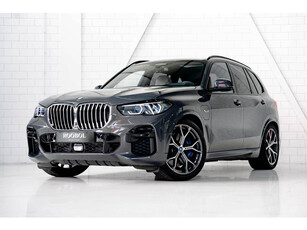 BMW X5 xDrive45e High Executive M Sport l Davitgrau l Laser l Koeling