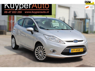 Ford Fiesta 1.25 Ghia ,, NAP,, AIRCO PARKEERSENSOREN