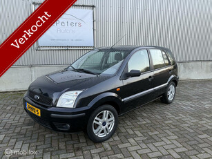 Ford Fusion VERKOCHT 1.4-16V Ghia 2004 / Airco / Trekhaak / Voorruit verwarming / LM Velgen / 2e eigenaar NAP