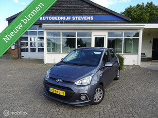 Hyundai i10 1.0i i-Motion Premium