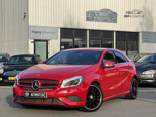 Mercedes-Benz A-klasse 180 Edition Navigatie 4U3 18'' AMG VELGEN/STOELVERWARMING/NAVI/PDC/NL AUTO LAGE KM STAND!