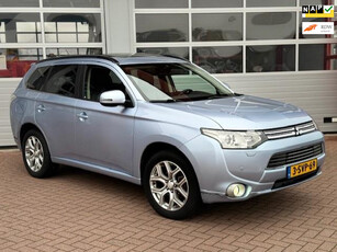 Mitsubishi Outlander 2.0 PHEV Instyle / Schuifdak / Trekhaak