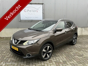 Nissan Qashqai VERKOCHT 1.6 DIG-T 164PK N-Connecta / Navigatie / Camera / Panoramadak / Trekhaak / Dealeronderhouden NAP