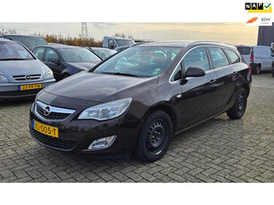 Opel Astra Sports Tourer 1.7 CDTi Cosmo, Roetfilter Probleem EXPORT