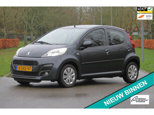 Peugeot 107 1.0 12V Active Premium 5 deurs / Airco / Mistampen / Elektrische ramen / LED dagrijverlichting