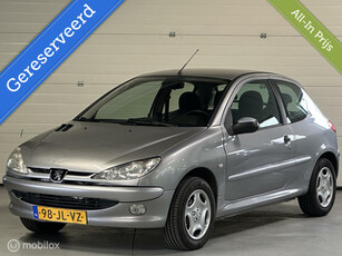 Peugeot 206 1.4 Gentry|GERESERVEERD|