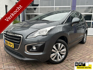 Peugeot 3008 1.6 VTi Style * NAVIGATIE * AIRCO * TREKHAAK *