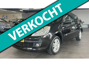 Renault Clio 1.2-16V Extreme 1-eigenaar airconditioning elektrische pakket lm-velgen trekhaak