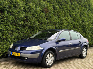 Renault Mégane 1.6-16V Dynamique DAB+ Trekhaak Airco