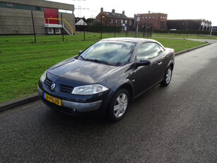 Renault Mégane Coupé-Cabriolet 1.6-16V Privilège Luxe