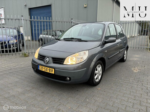 Renault Scenic 1.6-16V Business Line