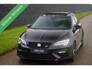 Seat Leon ST CUPRA 300 4DRIVE Pano - Beats - Kuipstoelen