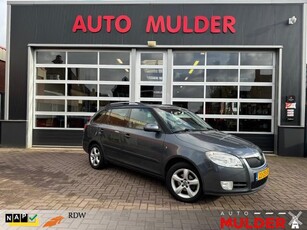 Skoda Fabia COMBI 1.4 16V AMBIENTE / CRUISECONTROL AIRCO TREKHAAK!