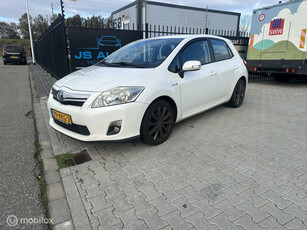 Toyota Auris 1.8 Full Hybrid Executive leer navi