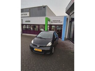 Toyota Aygo 1.0-12V Now Navigatie (bj 2011)