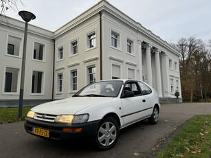 Toyota Corolla 1.3i 16V Friend 92