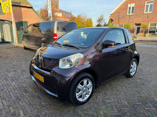 Toyota IQ 1.0 VVTi Comfort/Airco/N.A.P./NIEUWE APK/Perfecte staat! Metallic lak