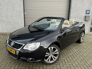 Volkswagen Eos 2.0-16v FSI Leder/Stoelverw/Navi/Pano/Cruise/Youngtimer