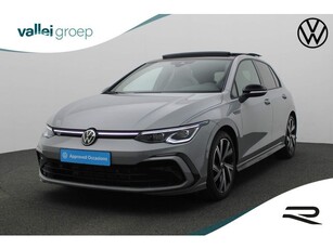 Volkswagen Golf 1.5 eTSI 150PK DSG R-Line Pano IQ Light