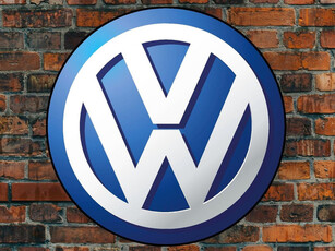 Volkswagen Golf GEZOCHT GEVRAAGD ALLE VOLKSWAGEN DIESEL OF BENZINE TOPPRIJS 0613896819