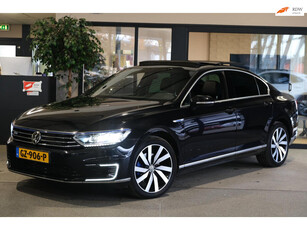 Volkswagen Passat 1.4 TSI GTE DSG Pano Virtual Trek Navi Led Cam Leder