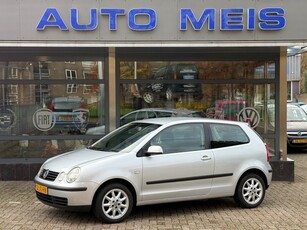 Volkswagen Polo 1.4-16V Comfortline Cruise Control