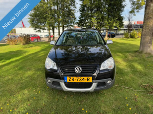 Volkswagen Polo 1.6-16V Cross