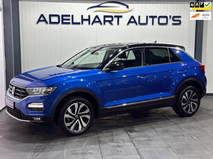 Volkswagen T-Roc 1.5 TSI Style 150 PK DSG Automaat / Navigatie full map / Climate control / Parkeer sensoren / etc..