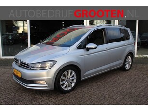 Volkswagen Touran 1.2 TSI Highline 7p (bj 2016)