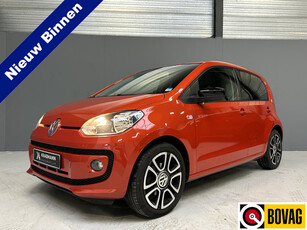 Volkswagen up! 1.0 groove up! BlueMotion 75pk|Leder|Cruise|Fenders|Navi