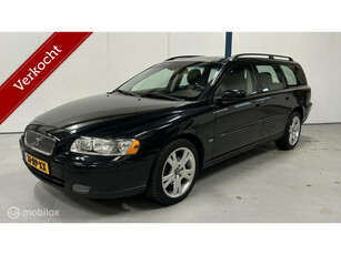 Volvo V70 2.4 Summum AUTOMAAT / YOUNGTIMER