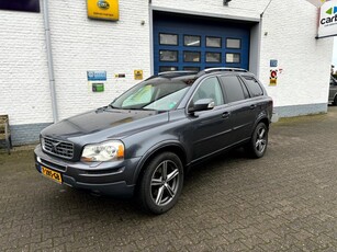 Volvo XC 90 4.4 V8 MOMENTUM