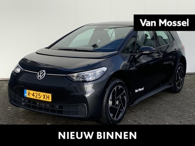 VOLKSWAGEN ID.3 Pro 58 kWh 145 PK GERESERVEERD| Automaat | €2000,- Subsidie | Navigatie | Apple Carplay | Android Auto | Lichtmetalen velgen | Stoelverwarming | Stuurverwarming | Telefoon draadloos laden | Adaptive cruise control | Climate control | Parkeersensoren |