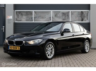 BMW 3-serie 320i 184PK Aut8 (f30) 2012 ZWART nwe APK