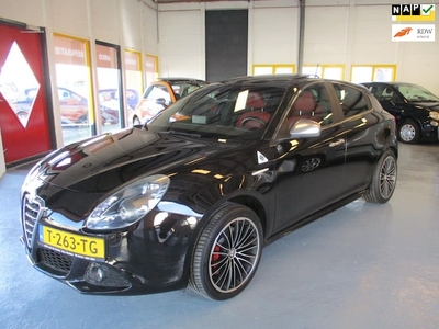 Alfa Romeo Giulietta Benzine