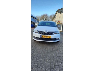 Skoda Rapid Spaceback 1.0 TSI Greentech Drive