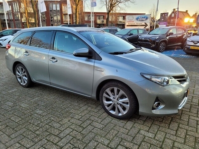 Toyota Auris Benzine