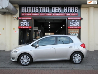 Toyota Auris Benzine