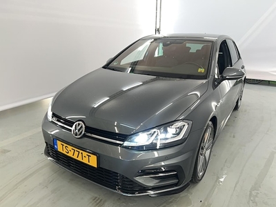 Volkswagen Golf Benzine