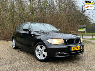 BMW 1-serie 116i Sport | Navi + Cruise + Clima '' Topstaat''