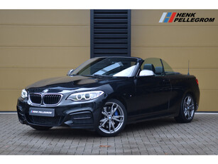 BMW 2 Serie Cabrio M235i xDrive * M Sportpakket * Harman Kardon * Keyless entry * Navigatie Professional * Leder *