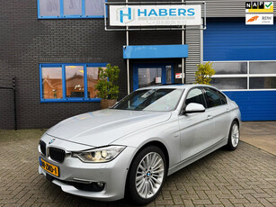 BMW 3-serie 328i High Executive 245PK|Origineel NL|Prof Navi|AUT|360Camera|Kantel/Schuifdak|Leder|Led/Xenon|Adaptive Cruise|PDC|