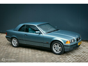 BMW 3-serie Cabrio 320iA Executive