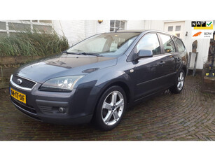 Ford Focus Wagon 2.0-16V Rally Edition APK tot 19-03-2026. Prachtige en 100 % Garageonderhouden auto die superfijn rijdt