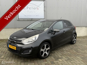 Kia Rio 1.2 CVVT Super Pack 2012 / Climate control / Cruisecontrol / Keyless / Parkeersensor / NAP