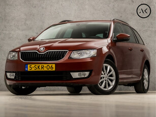 Škoda Octavia Combi 1.4 TSI Luxury Automaat (NAVIGATIE, CLIMATE, GETINT GLAS, STOELVERWARMING, SPORTSTOELEN, CRUISE, LM VELGEN, TREKHAAK, NIEUWE APK, NIEUWSTAAT)