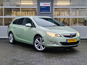 Opel Astra Sports Tourer 1.4 Turbo Cosmo|leer|sportstoelen|17-inch|Clima|Cruise|Navi|trekhaak|