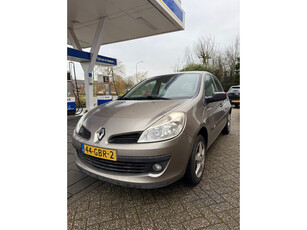 Renault Clio 1.2-16V Special Line / Airco